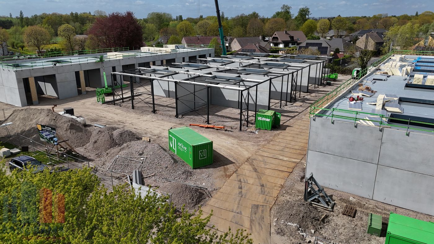 Nieuwbouw KMO-units te koop vanaf 90 m² tot 184 m² in Berlare - photo 4