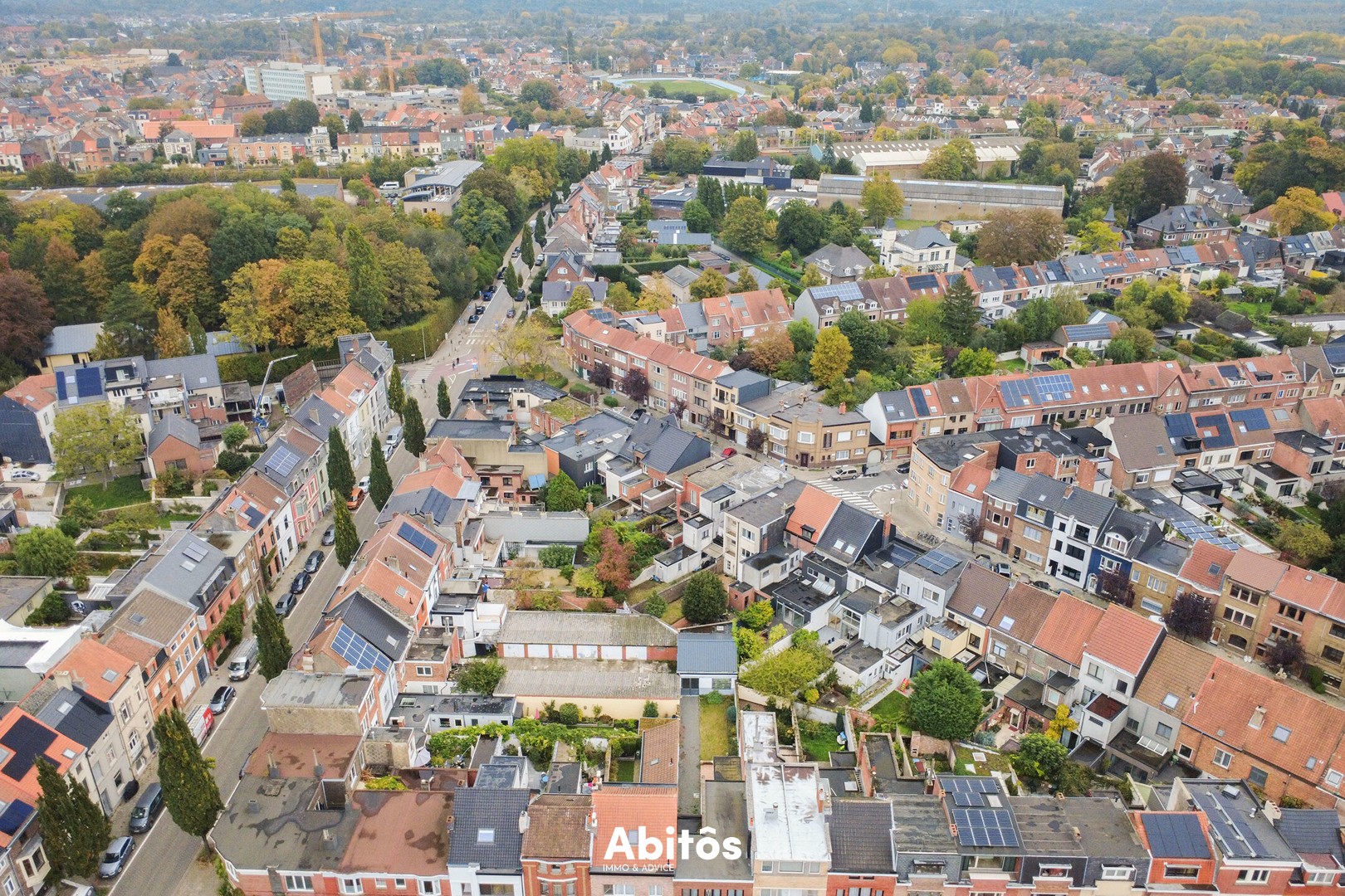 Gezinswoning met uitzonderlijke tuin en atelier vlakbij Gent - foto 5