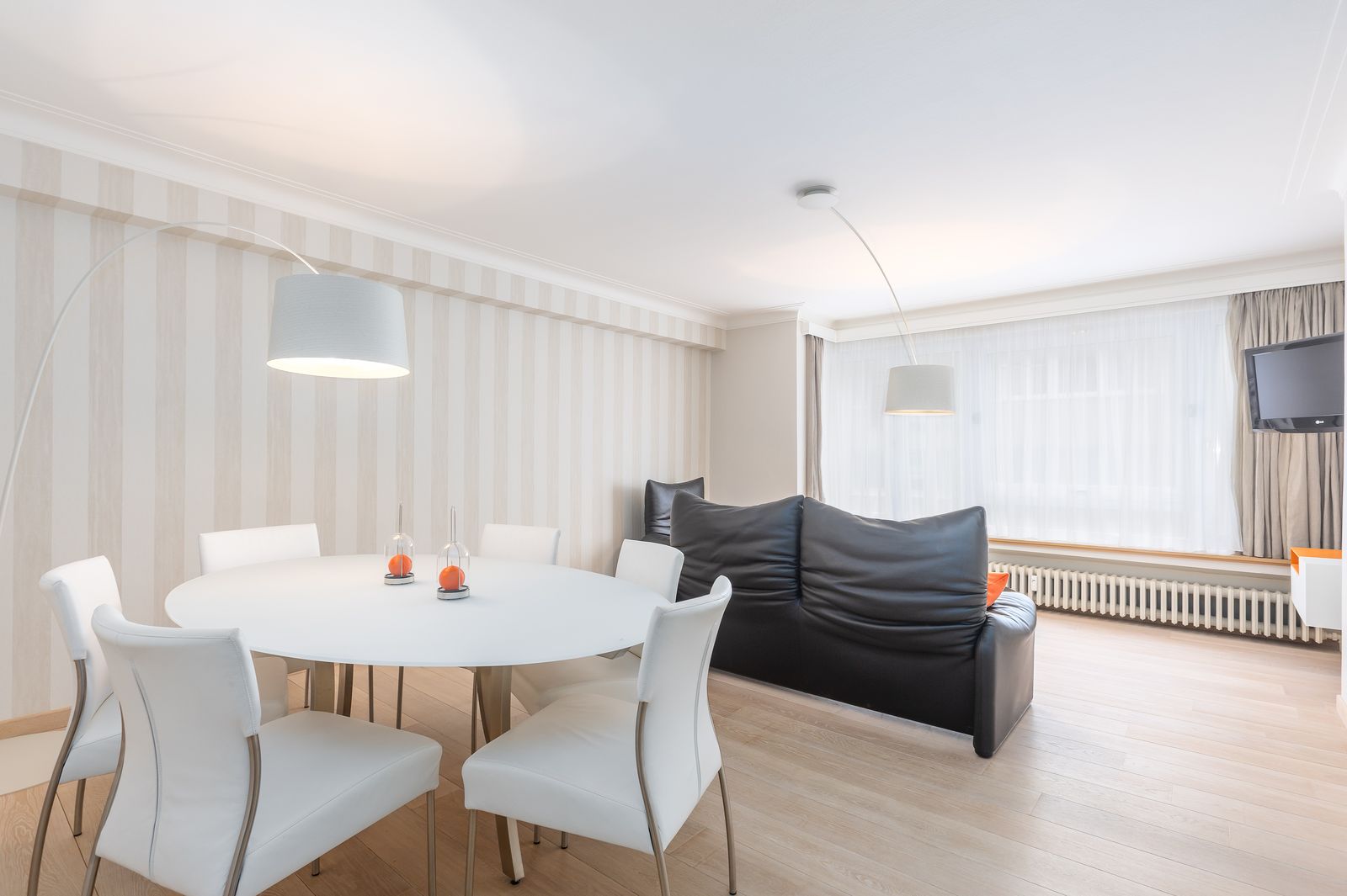 Gerenoveerd appartement met 2 slpk en lateraal zeezicht - foto 4