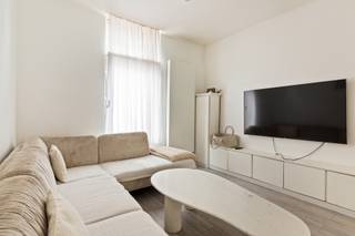 Welkom in jouw nieuwe thuis! Deze woning ontdek je in een rustige, residentiële straat in hartje Deurne. Een aangename woonomgeving met...