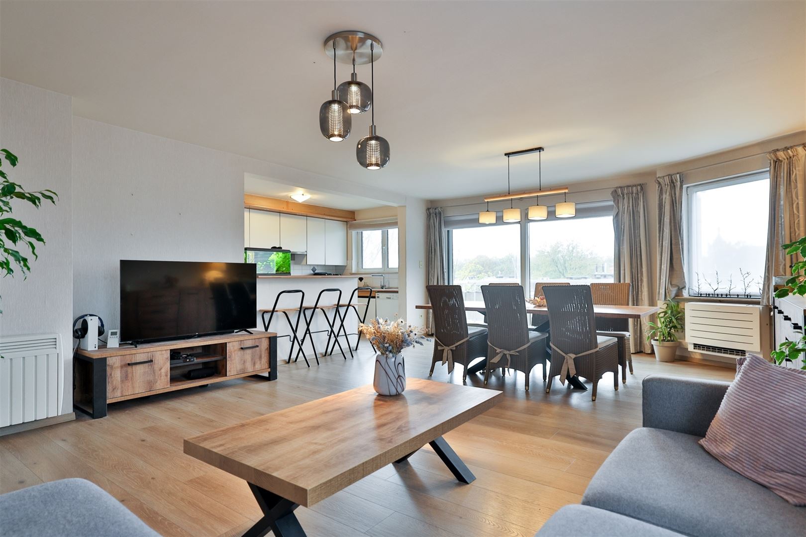 instapklaar 2 à 3 slpk. appartement met garagebox - foto 4