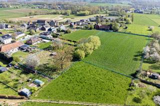 Betoverende Woning in Aspelare met Uitzonderlijke Ruimte en ComfortWelkom in deze prachtige, energiezuinige woning in het pittoreske Aspelare, een...