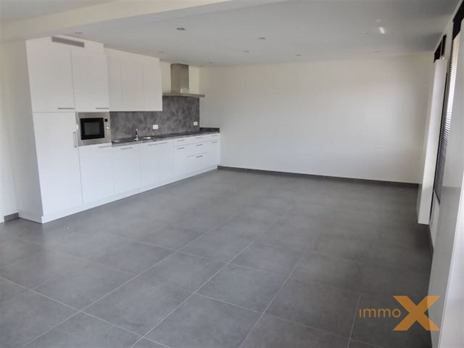 Apartment for rent in Lievegem with 2 bedrooms - photo 2