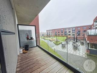 Dit moderne assistentie-appartement te huur in het centrum van Meeuwen (Oudsbergen) combineert comfort met de nodige zorg en service. Het is de...
