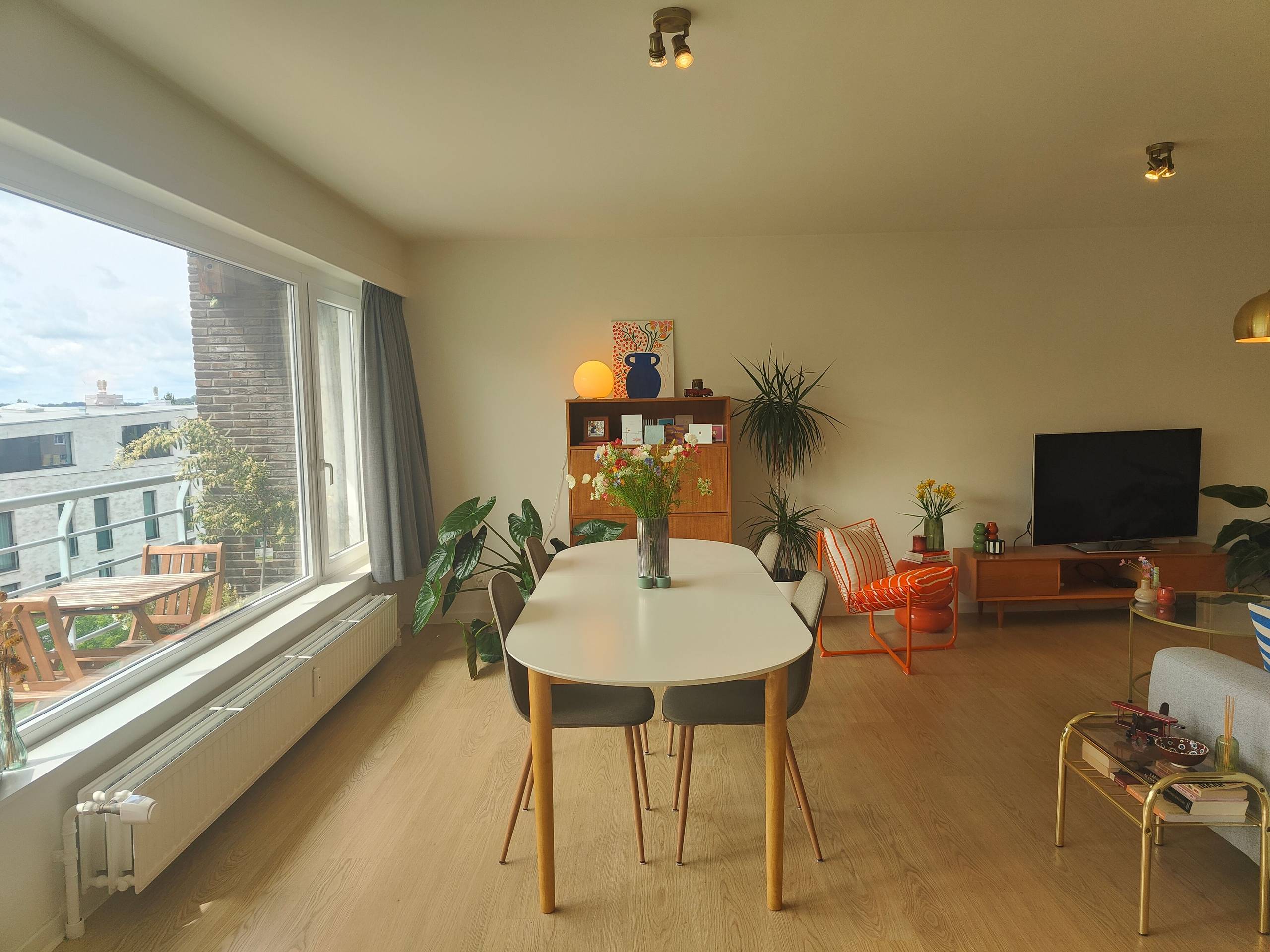 Apartment for rent in Sint-Andries with 2 bedrooms - photo 3