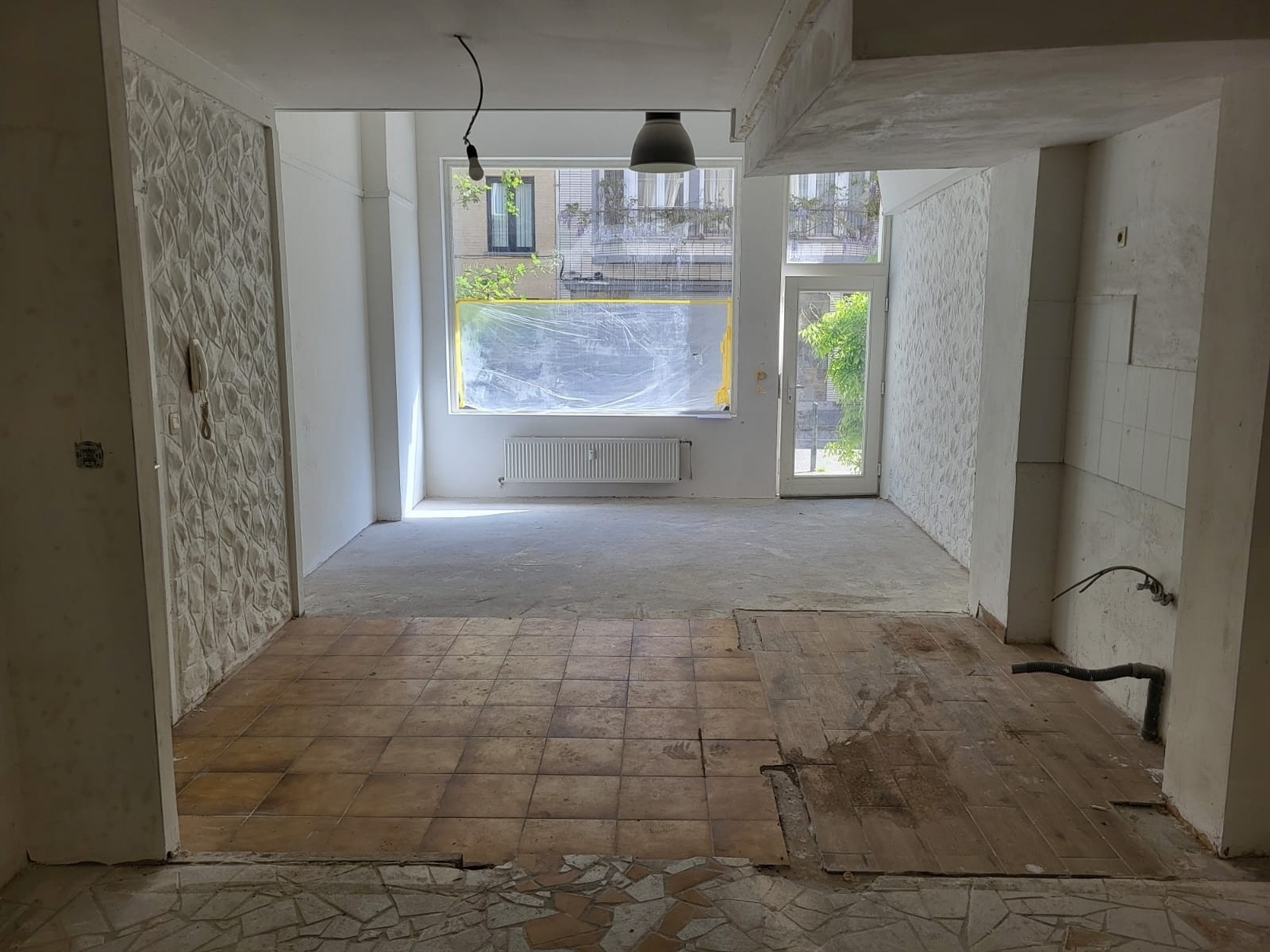 Sint-Katelijne ∣ Commercieel gelijkvloers met kelder  - foto 5