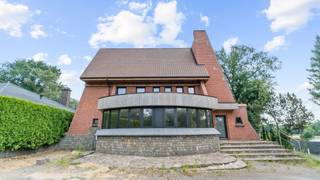 Unieke kans in As: aan de Breëerweg 44 bevindt zich een ruime deels gerenoveerde woning die dankzij haar karakter en afmetingen tal van...