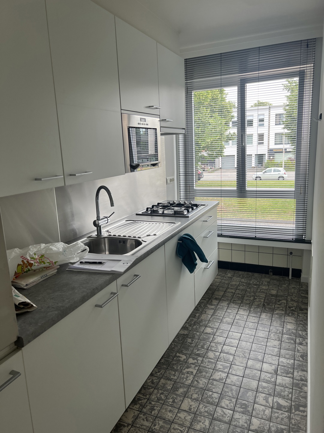 Gezellig appartement met 2 slk, terras en garage! - foto 5