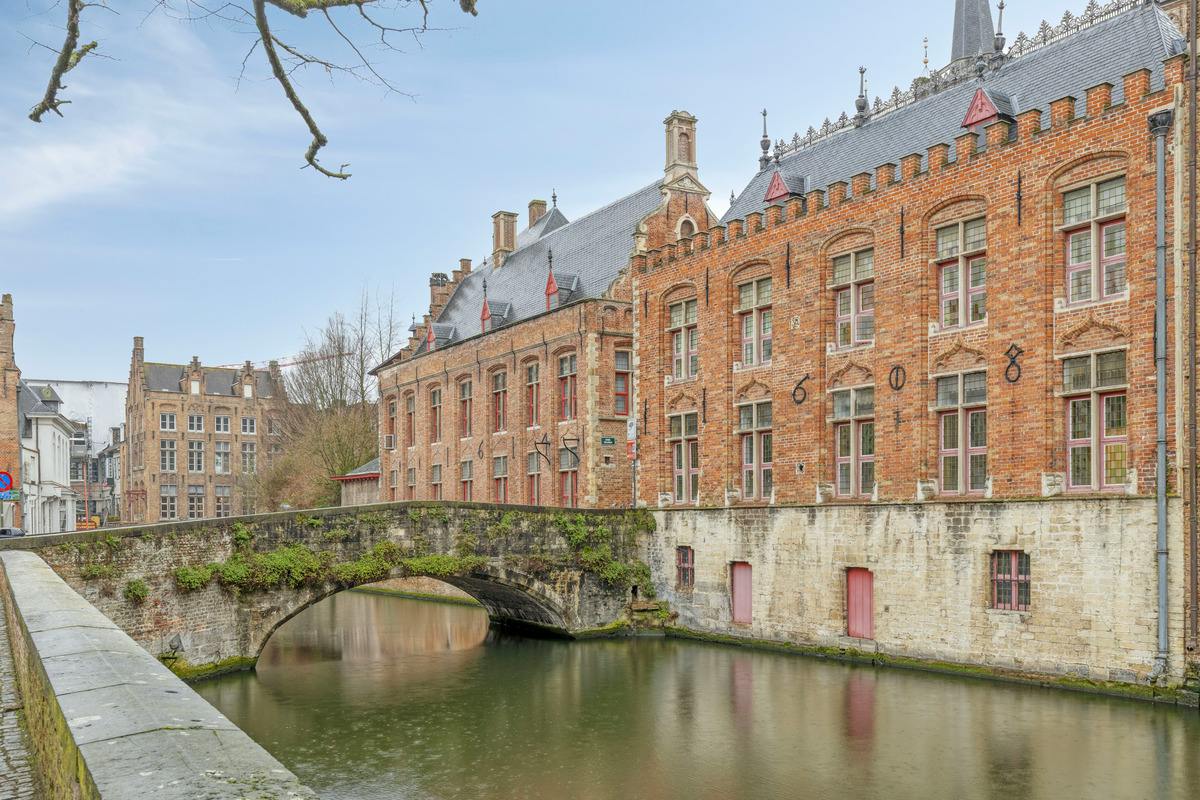 Ruim appartement met 1 slaapkamer te koop in Brugge - foto 4