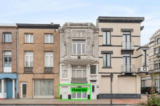 Op zoek naar een unieke woning te koop in Blankenberge met een uiterst centrale ligging nabij het centrum? Deze charmante sous-sol in de Luikstraat...