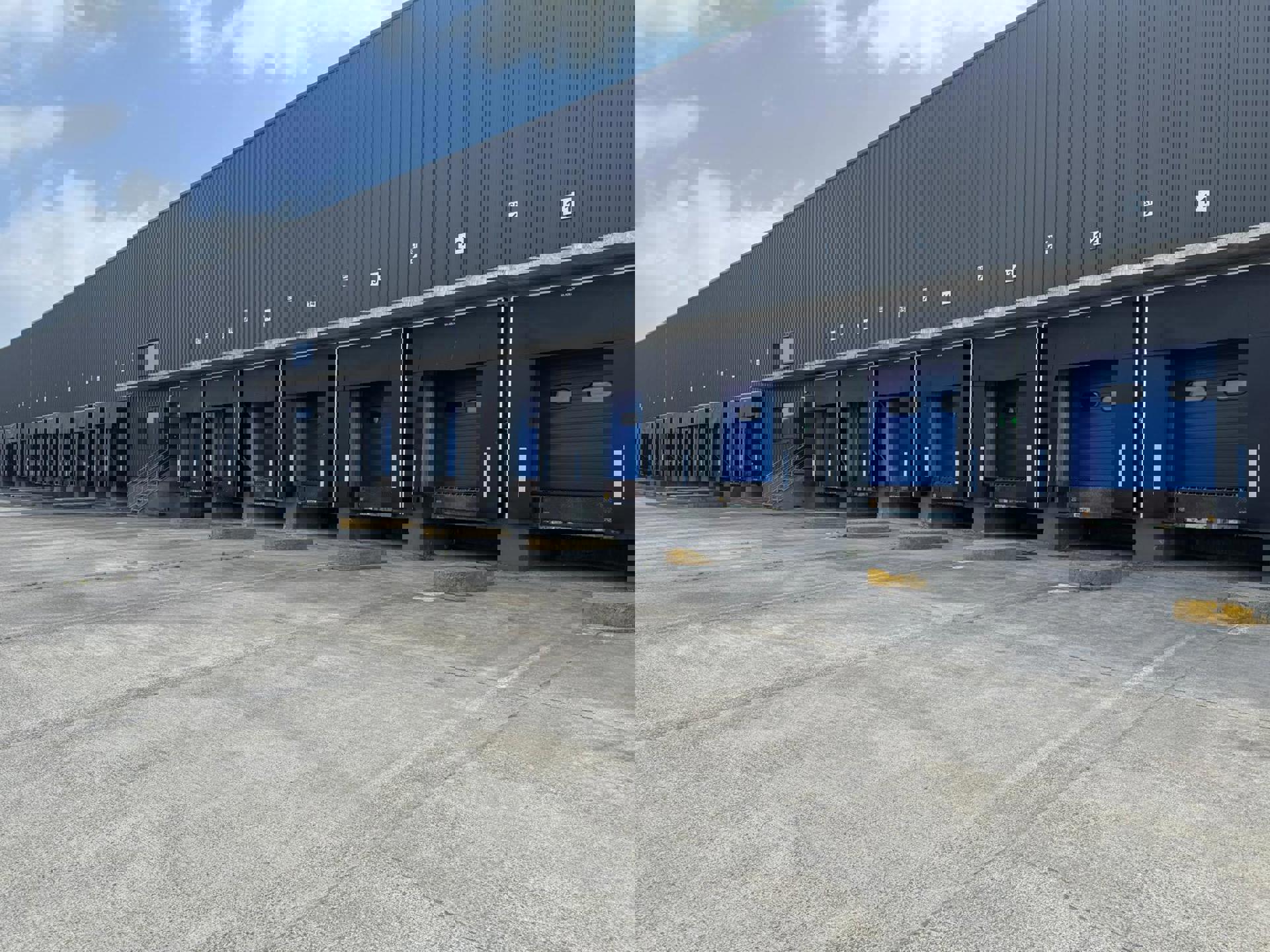 Commercial à louer à Nivelles - photo 2