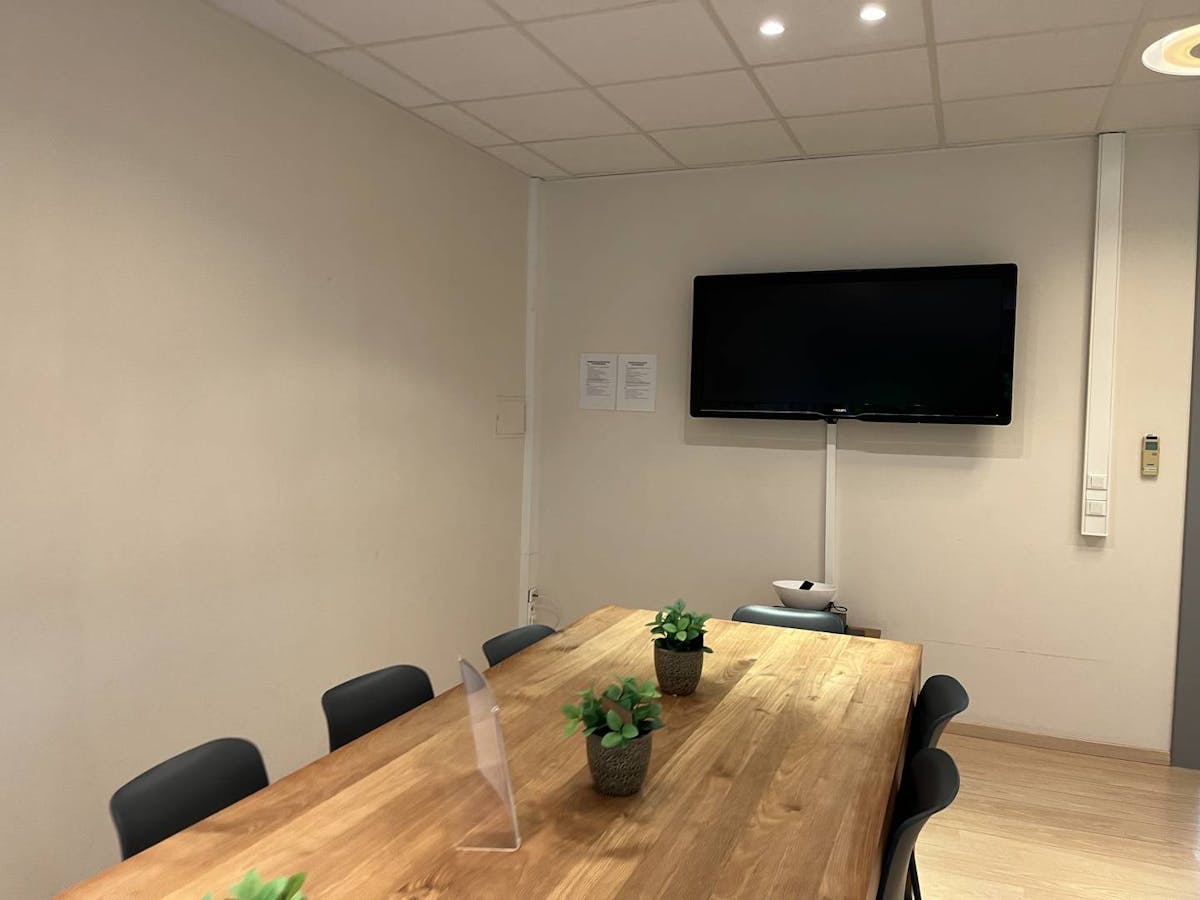 Bruges Business Center Project. - photo 4