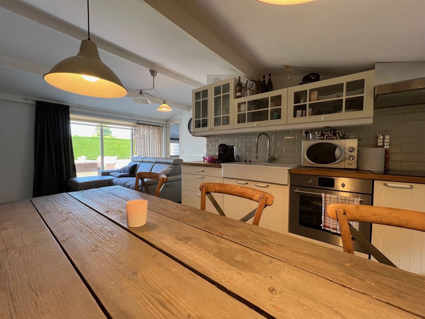 Topgelegen vakantiewoning op groot perceel in perfecte staat - foto 3