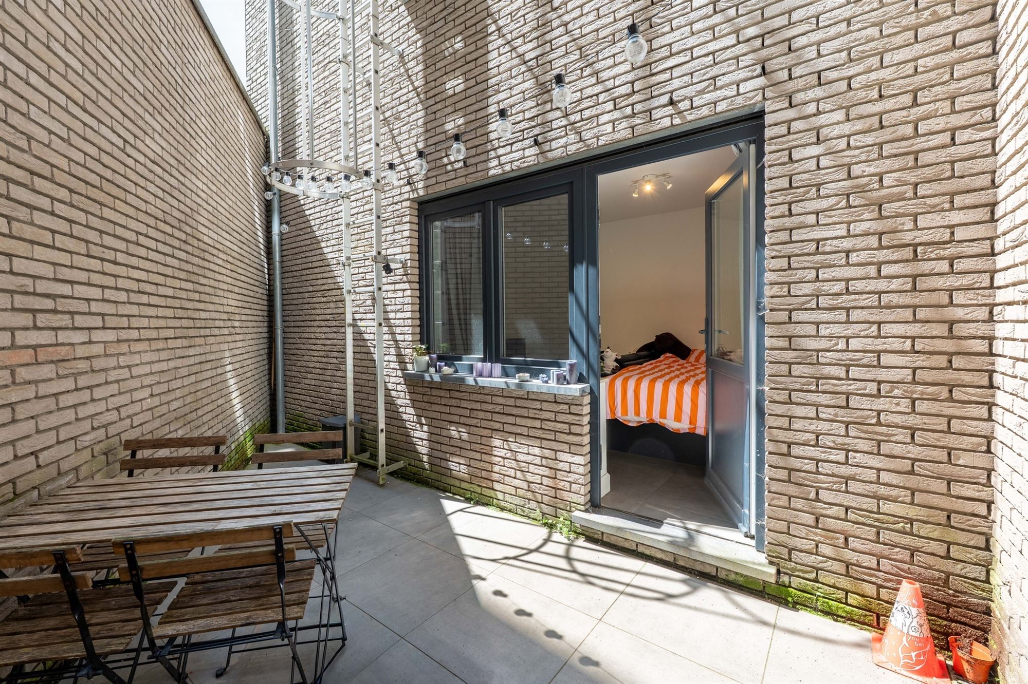 Immeuble de rapport - Appartement(s) - photo 5