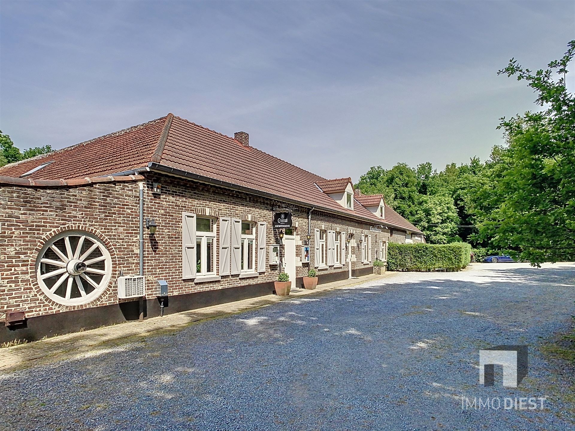 Brasserie - restaurant - feestzaal - privéwoonst - foto 2