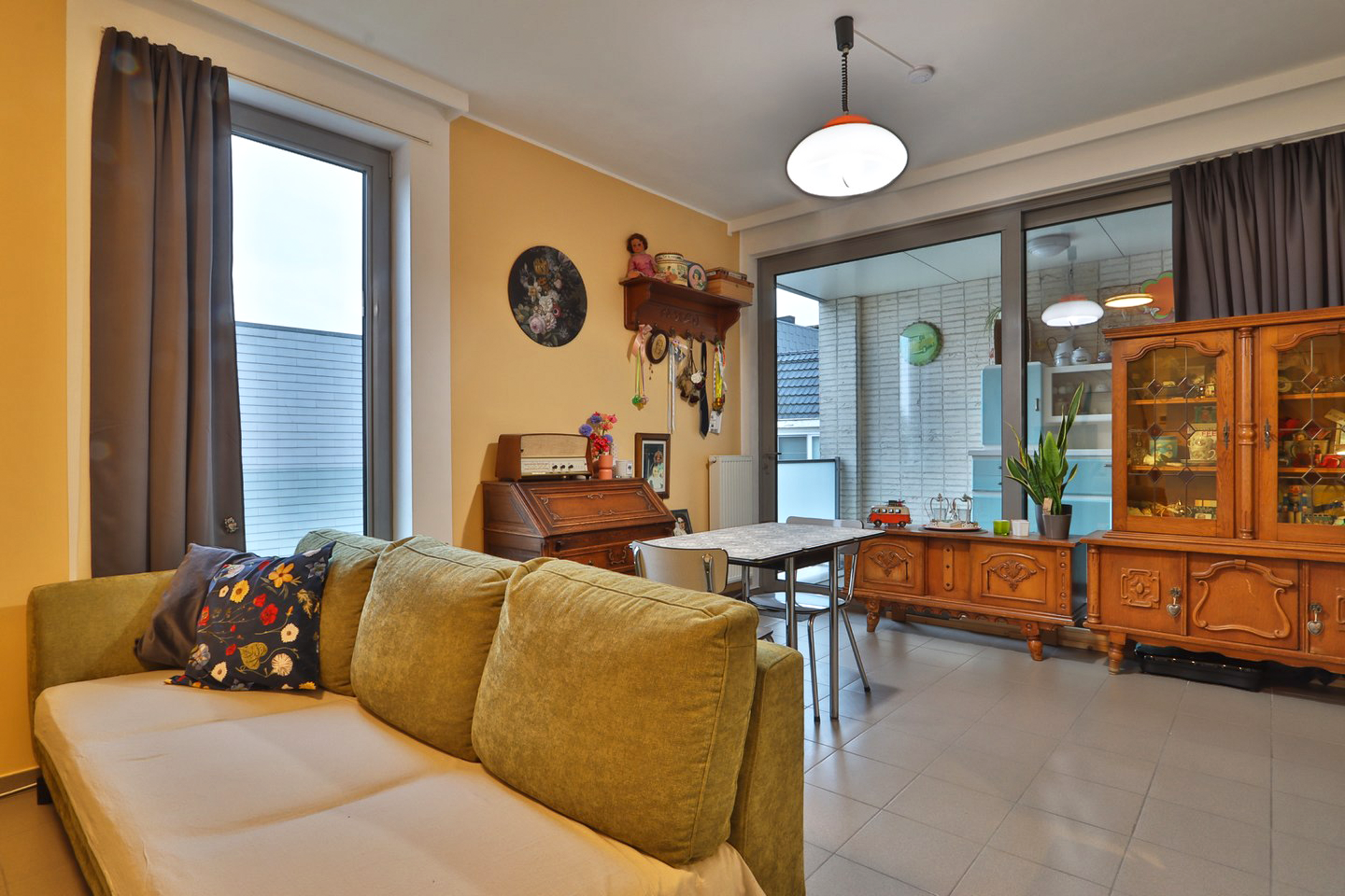 Centraal gelegen 1-slpk. appartement in hartje Beveren - foto 4