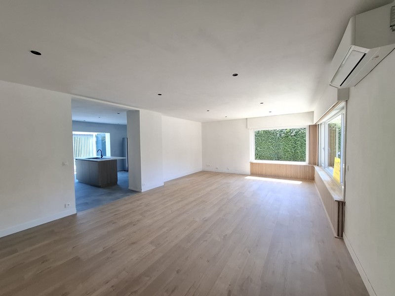 Instapklare, volledig gerenoveerde bungalow met 3 slaapkamers - foto 5