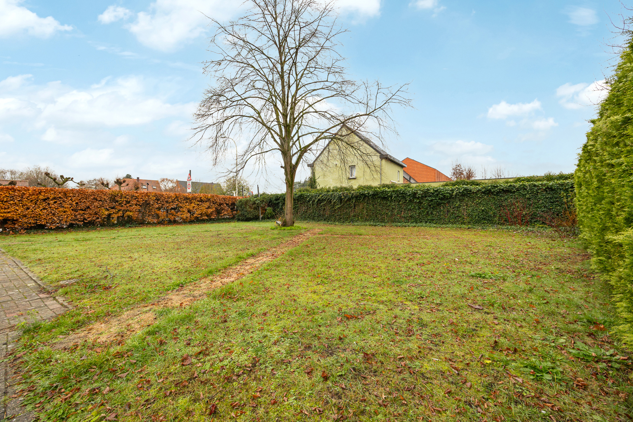 Karaktervol horecapand met tuin op een perceel van 758m² in de dorpskern van Zoersel. - foto 5