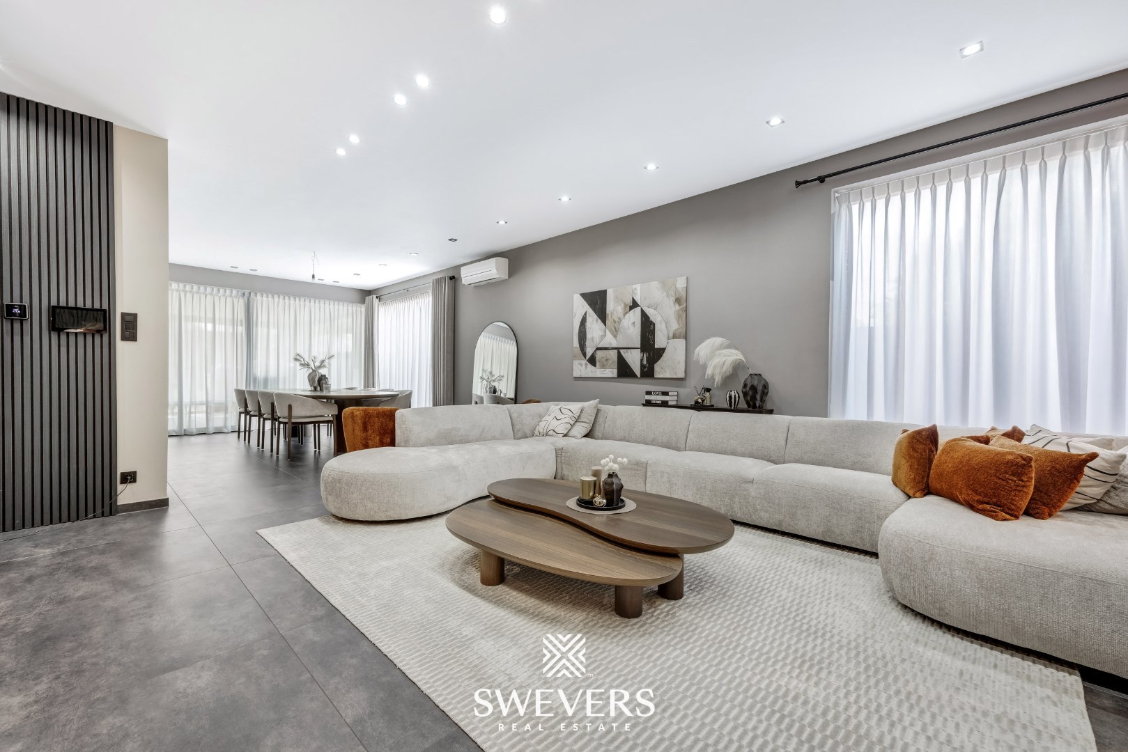 Stijlvol wonen op een ruim perceel met 4 slaapkamers en topafwerking - foto 3