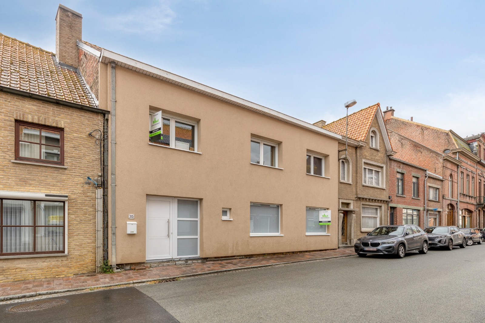 Gerenoveerde woning met grote tuin, uitweg en 5 slaapkamers - foto 3
