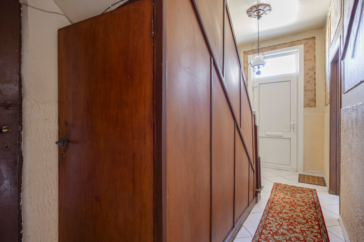 RUSTIG GELEGEN WONING MET ZORGWONING OP CA 15A TE BORGLOON. - foto 4