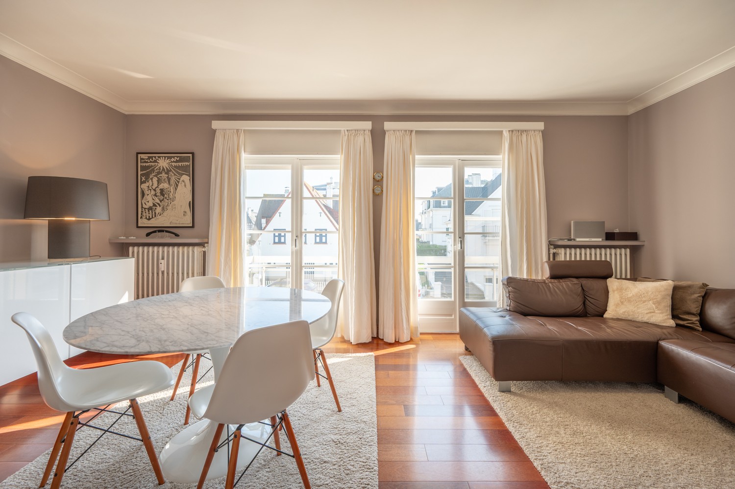 Charmant 2-slaapkamerappartement met zuidgericht terras op topligging in Duinbergen - foto 2