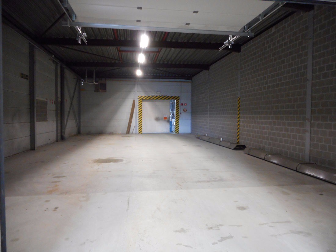 Groot magazijn/garage/opslagruimte - foto 5