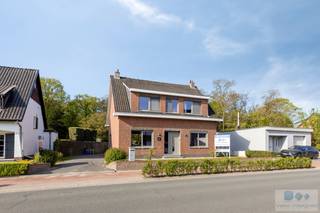 Op een uitstekende locatie vlakbij centrum Kessel bevindt zich deze ruime gezinswoning op gunstig perceel van 915 m².We komen de woning binnen langs...