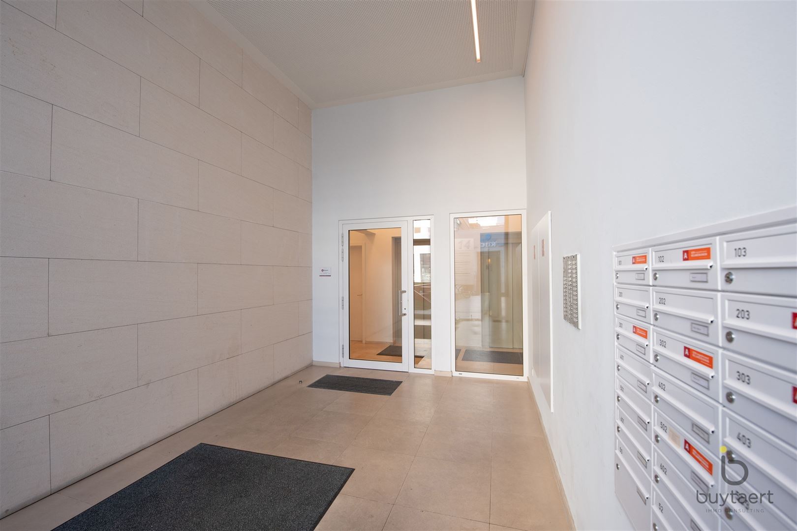 Schitterend nieuwbouw appartement met twee slaapkamers en prachtig overdekt terras te midden van de diamantwijk en de Persgroep! - foto 5