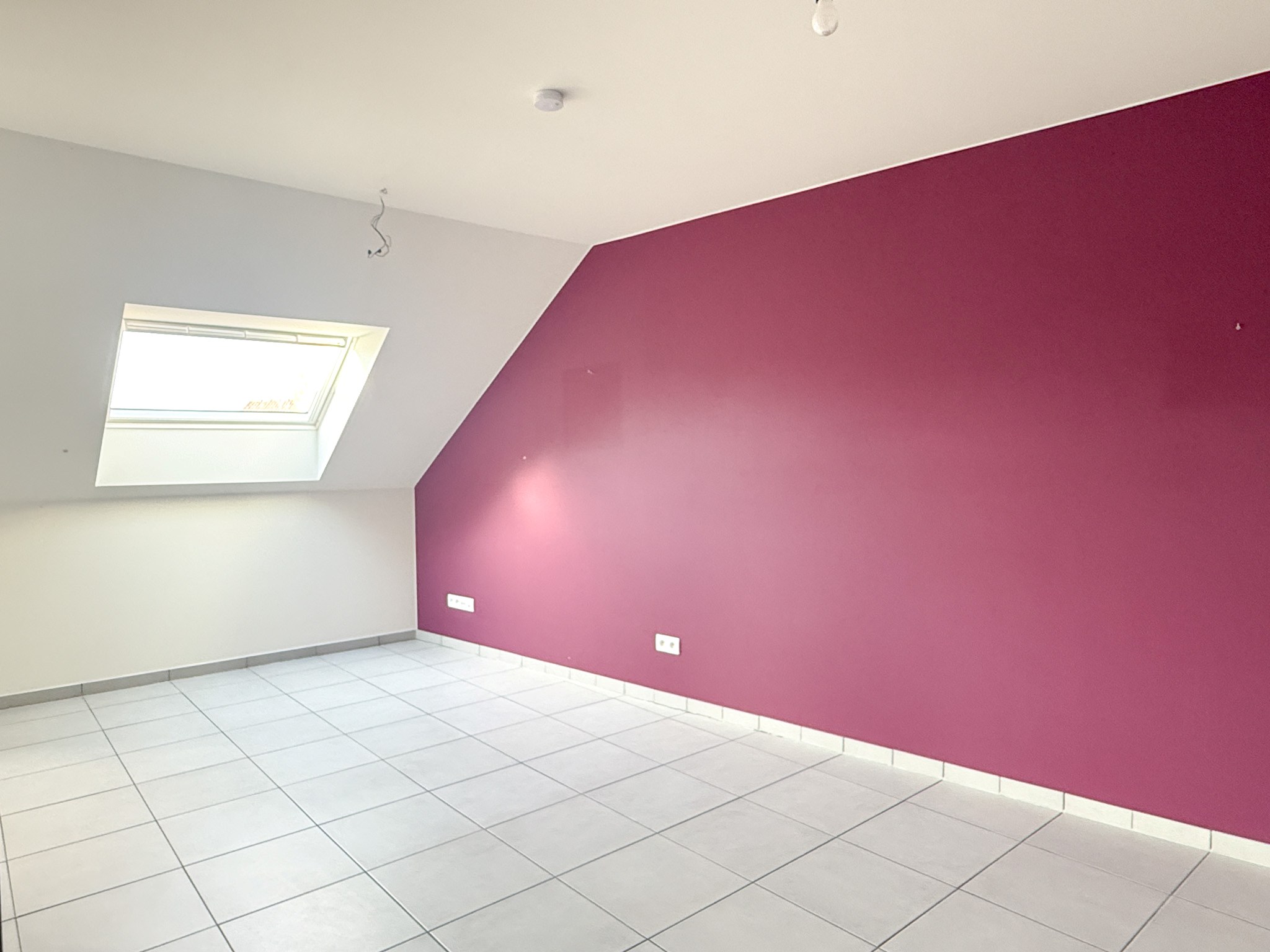 Lichtrijk appartement met 2 slaapkamers in het hart van Kruibeke - foto 4