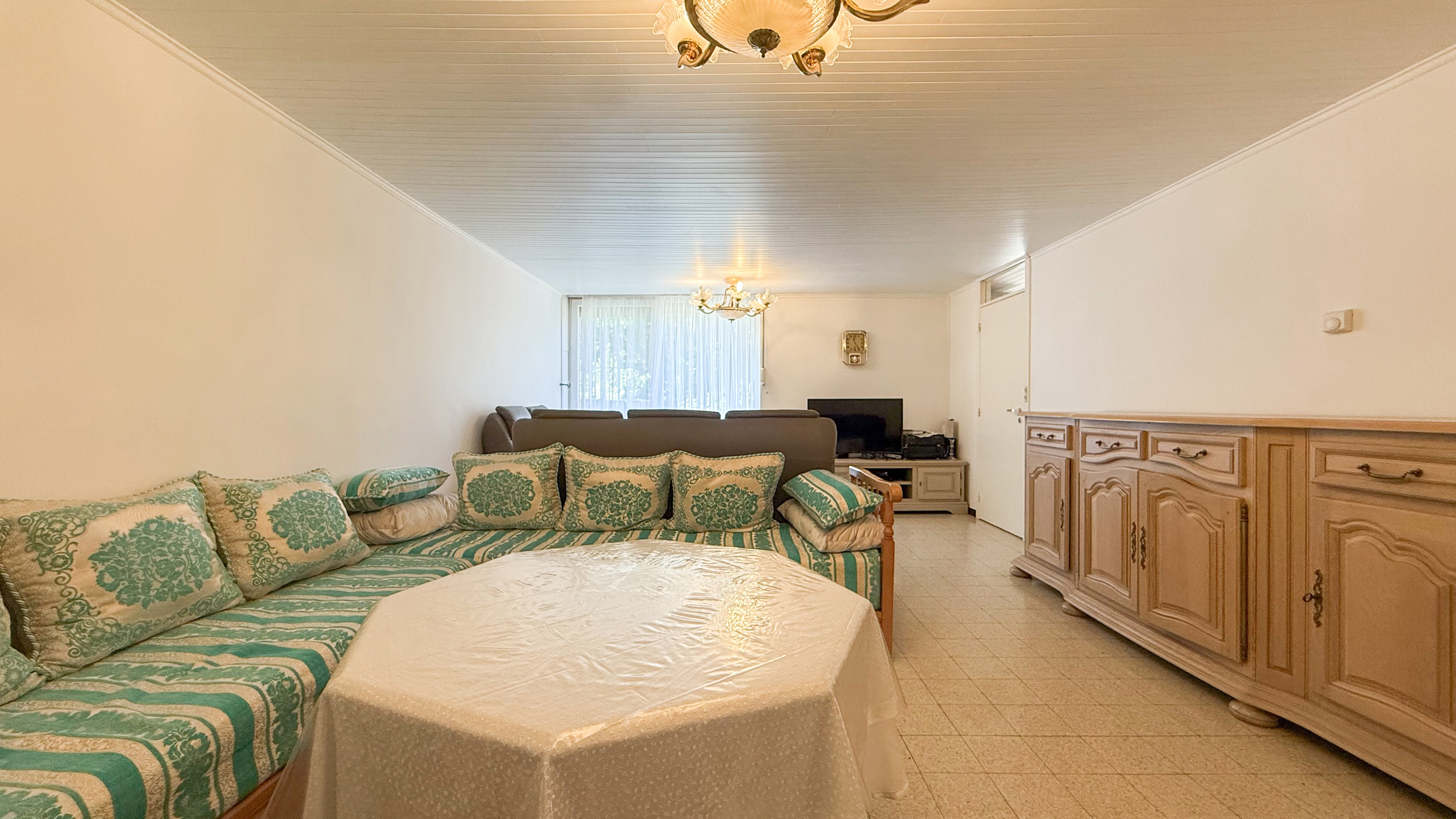 Instapklare woning met 3 slaapkamers en inpandige garage! - foto 4