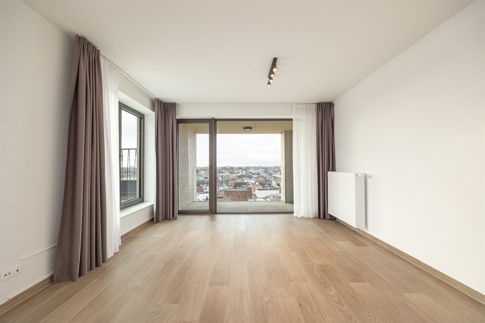 Zurenborg ∣ Duplex-penthouse met 3 slaapkamers en 3 terrassen - foto 4
