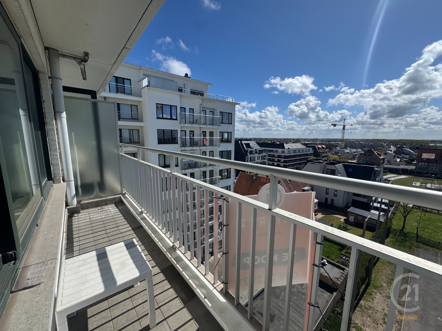 Zonnige studio met slaaphoek en terras in hartje Middelkerke - foto 4