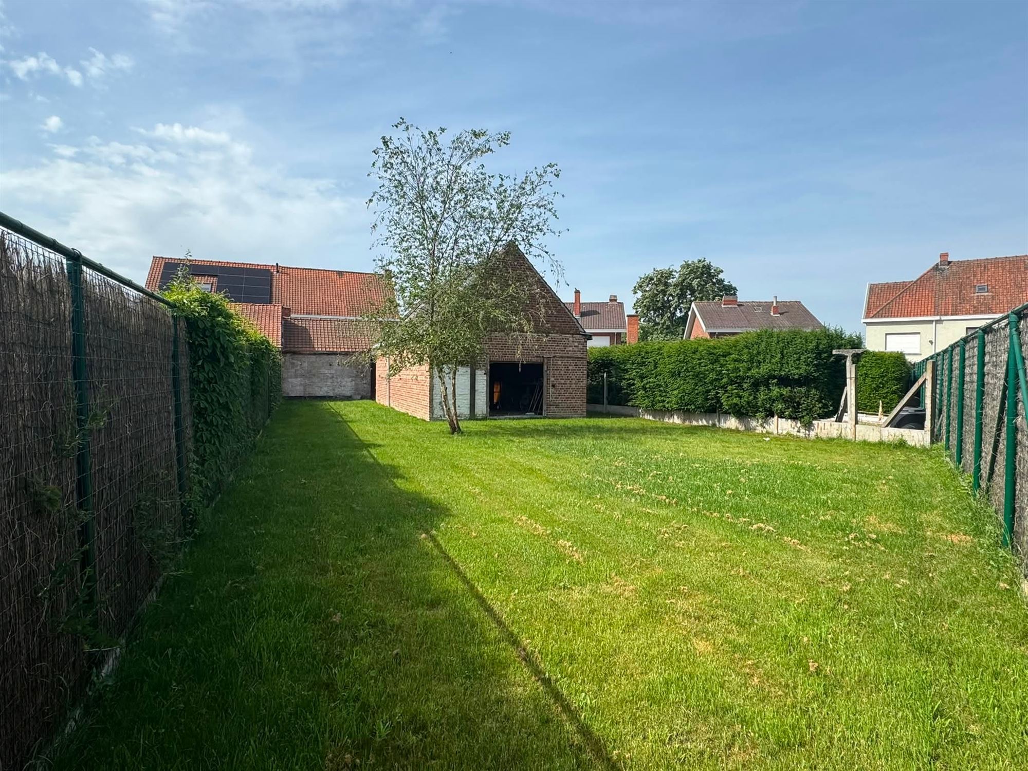 Ruime woning met opslagplaats! - foto 4