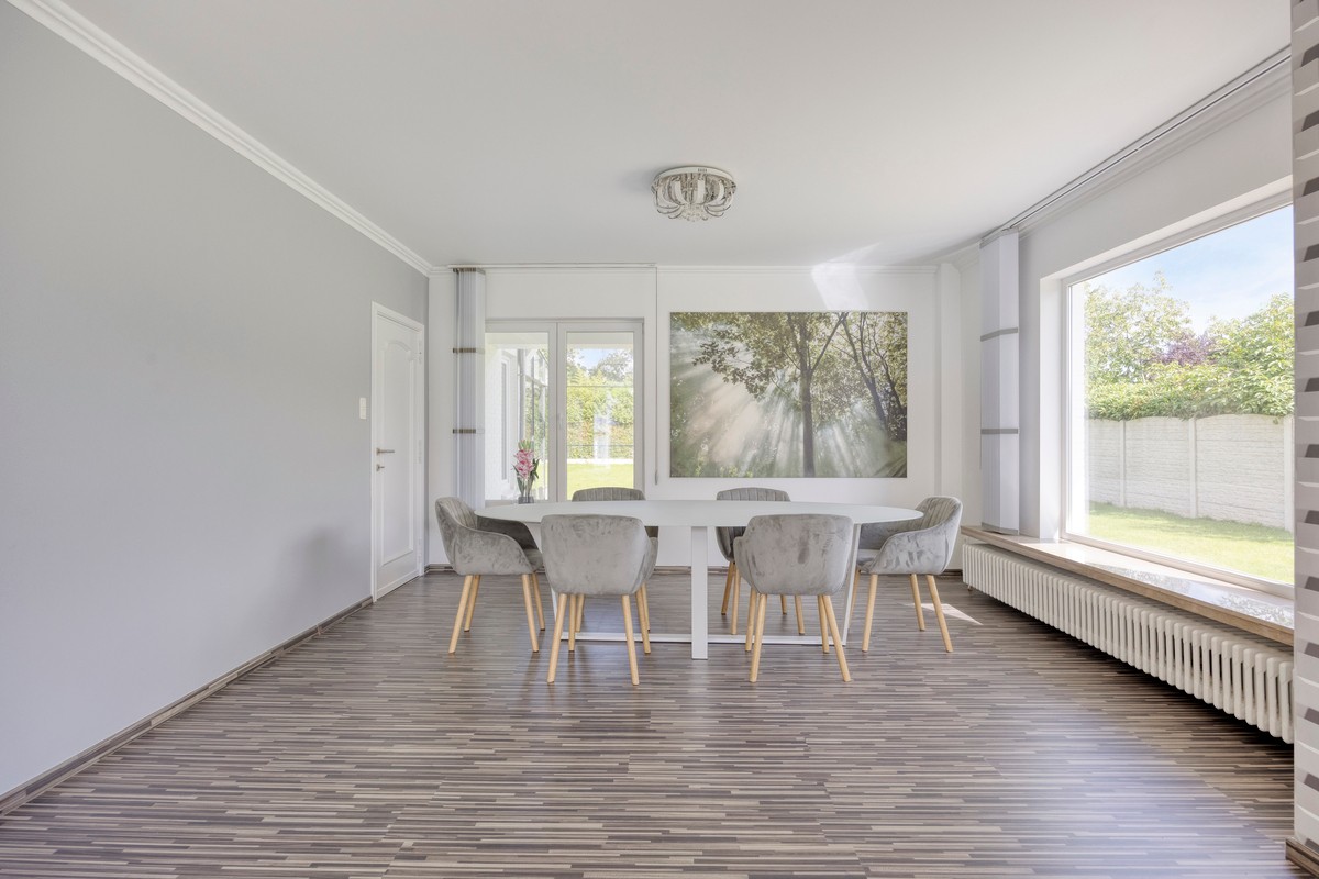 Instapklare gezinswoning met 5 slaapkamers op 16a 50ca in residentiële villawijk Henegauwberg - foto 5