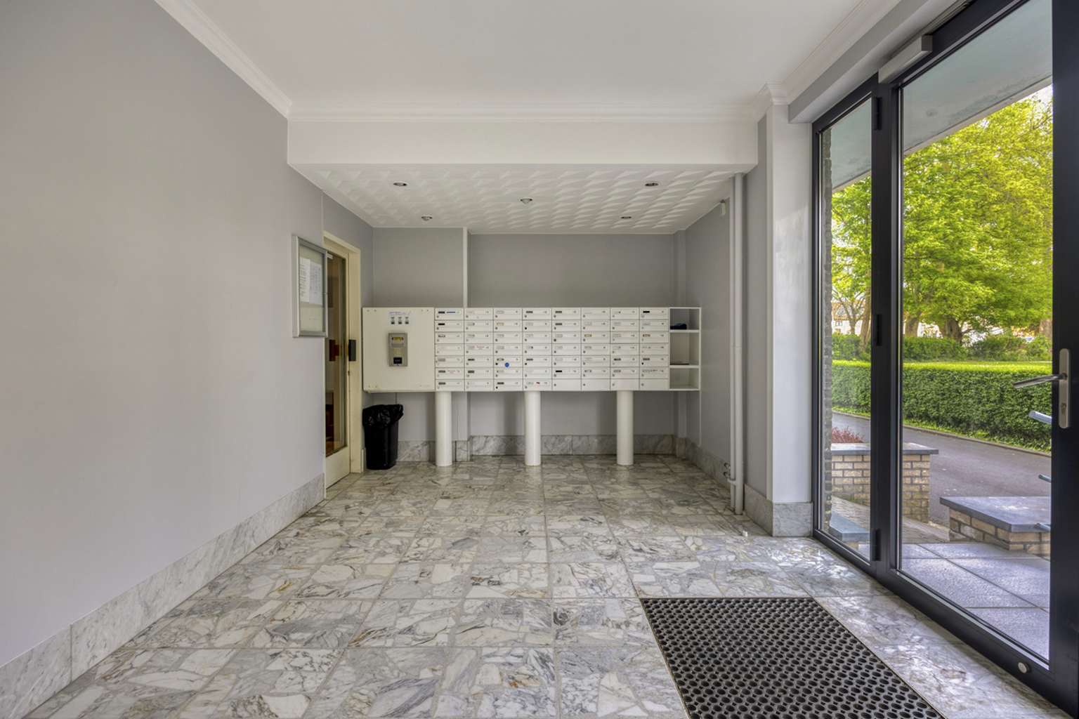 Appartement à vendre à Zellik avec 2 chambres - photo 2