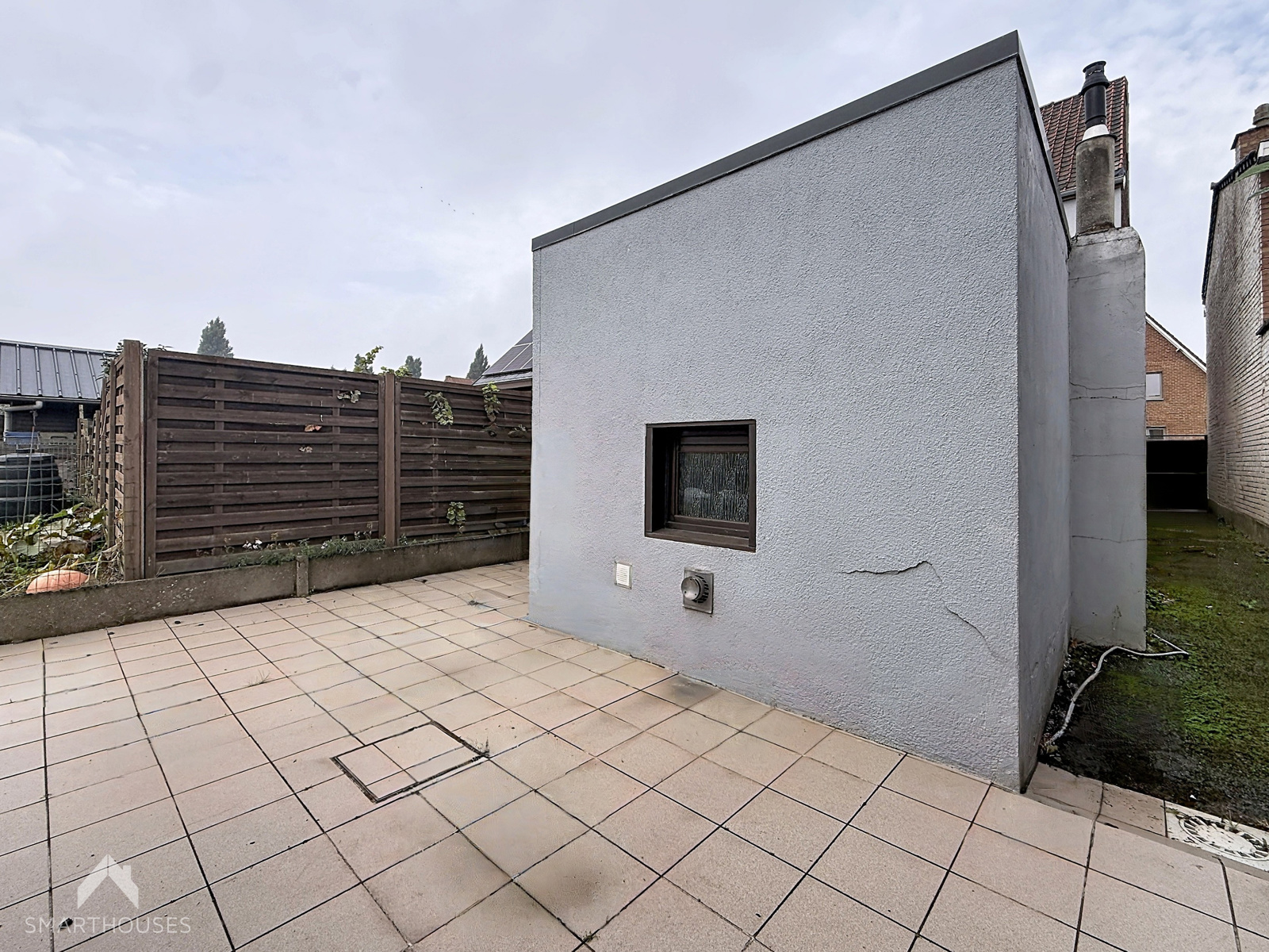 Te renoveren HOB met veel potentieel, garage en uitweg - foto 5