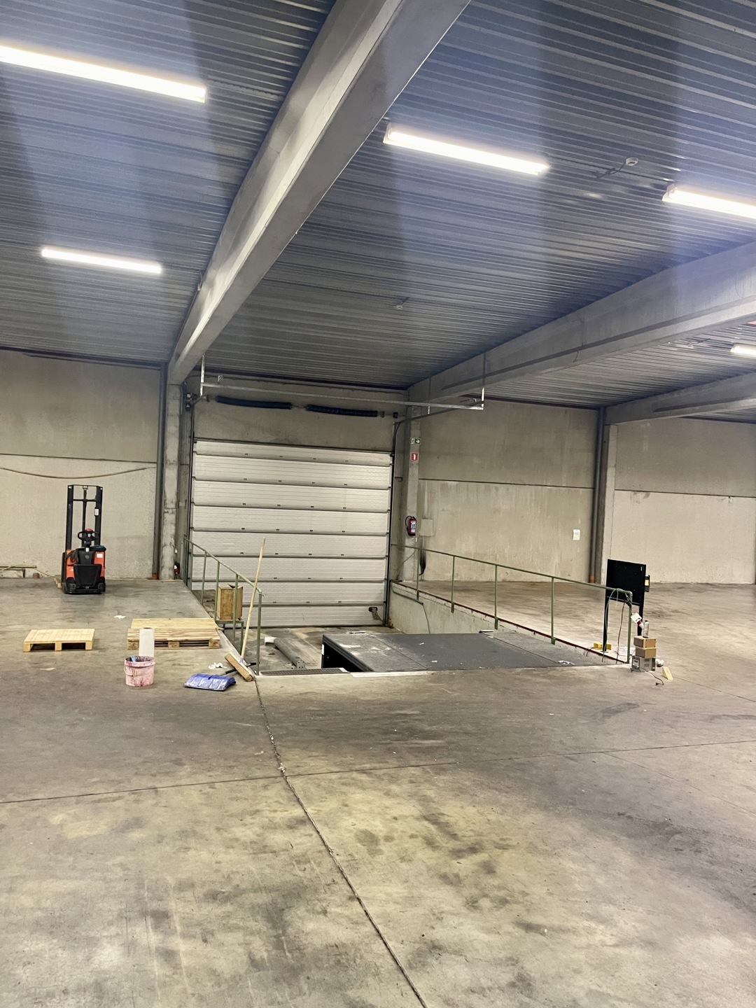 Commercial à louer à Gembloux - photo 5