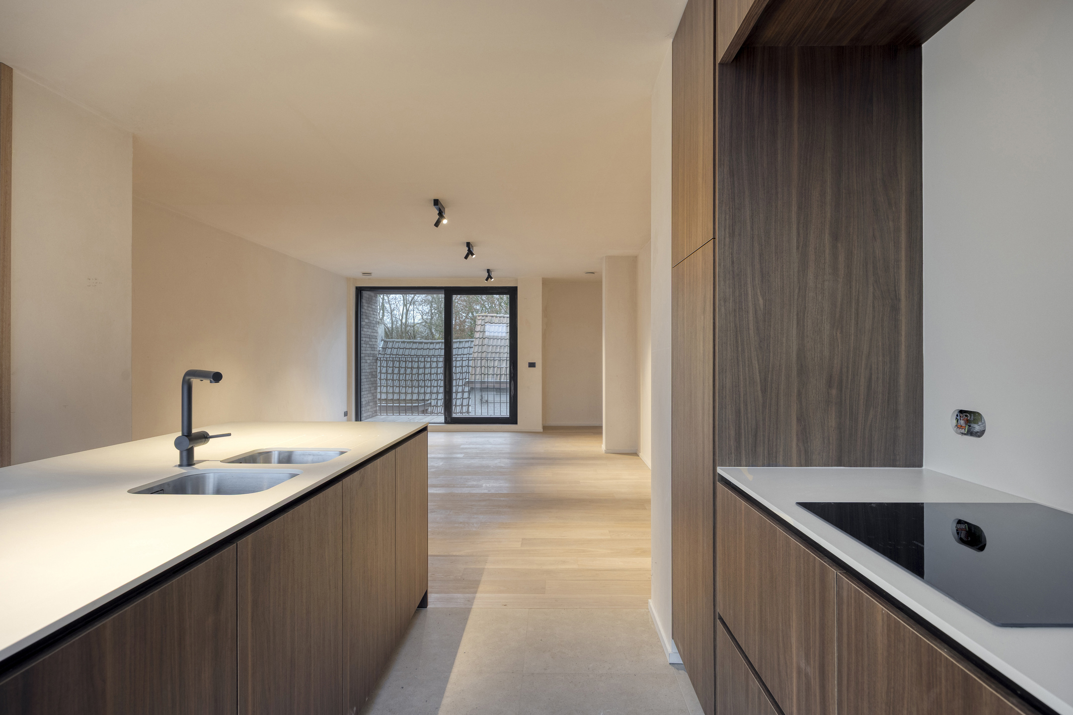 Nieuwbouwappartement met 2 slaapkamers in het centrum van Sint-Denijs-Westrem. - foto 4