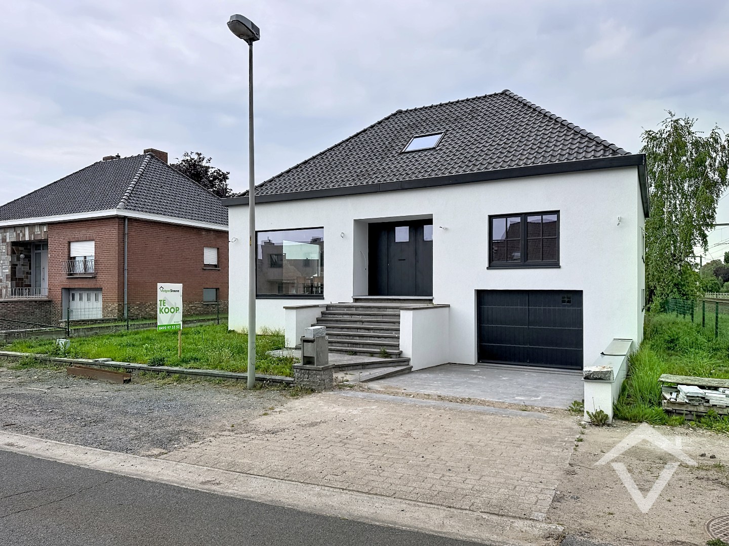 Alleenstaande statige woning met tuin te Veldegem - foto 2