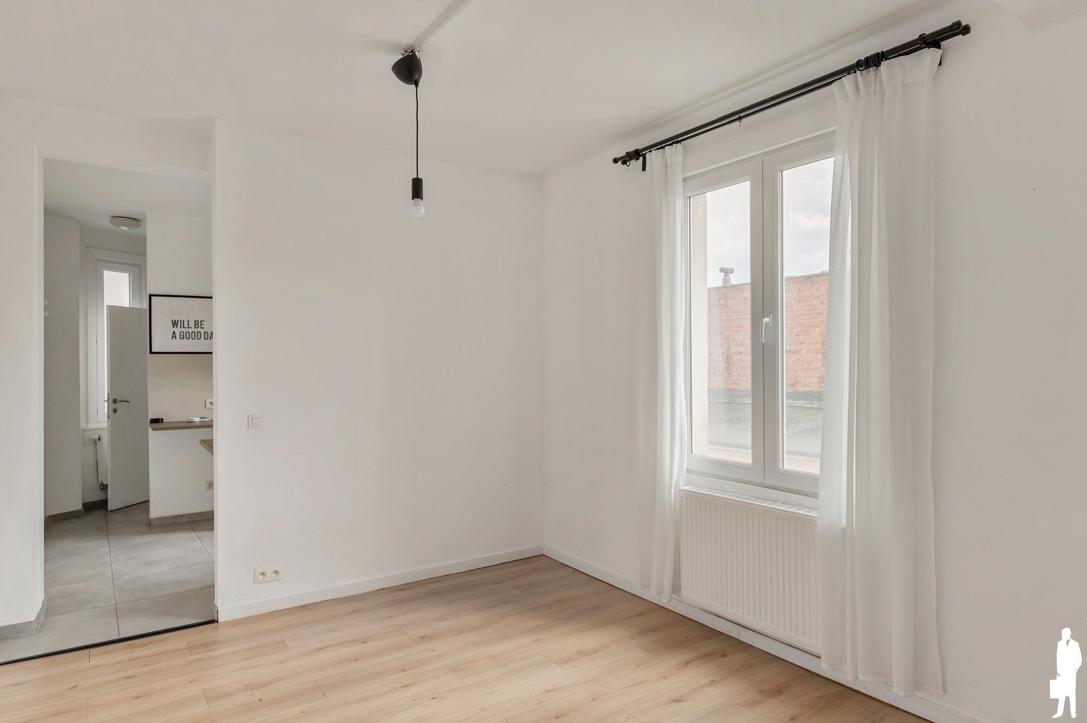 Volledig verhuurd opbrengsteigendom met 12 appartementen vergund, conform en uitstekend rendement - foto 4