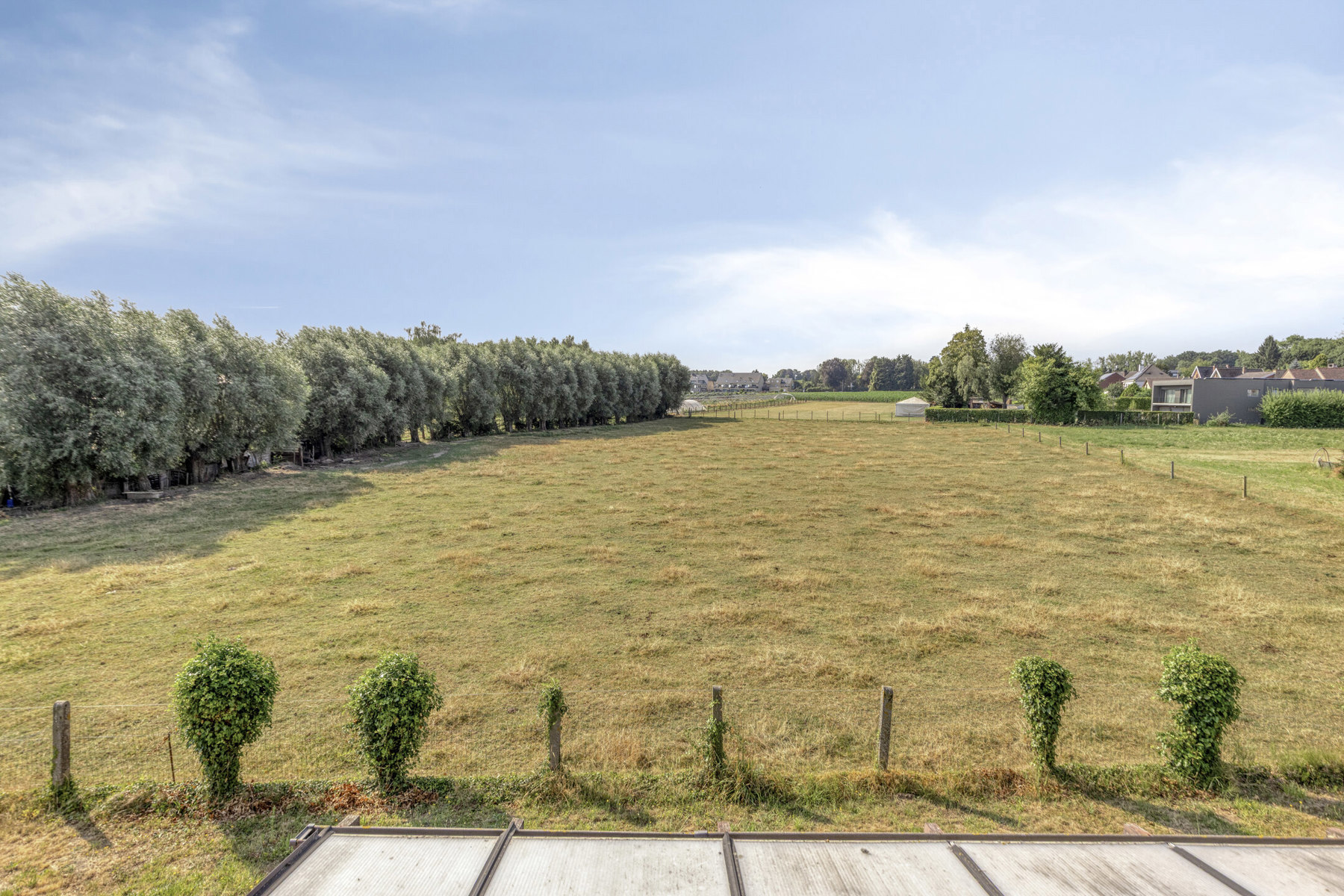 Te renoveren villa met prachtig uitzicht! - foto 4