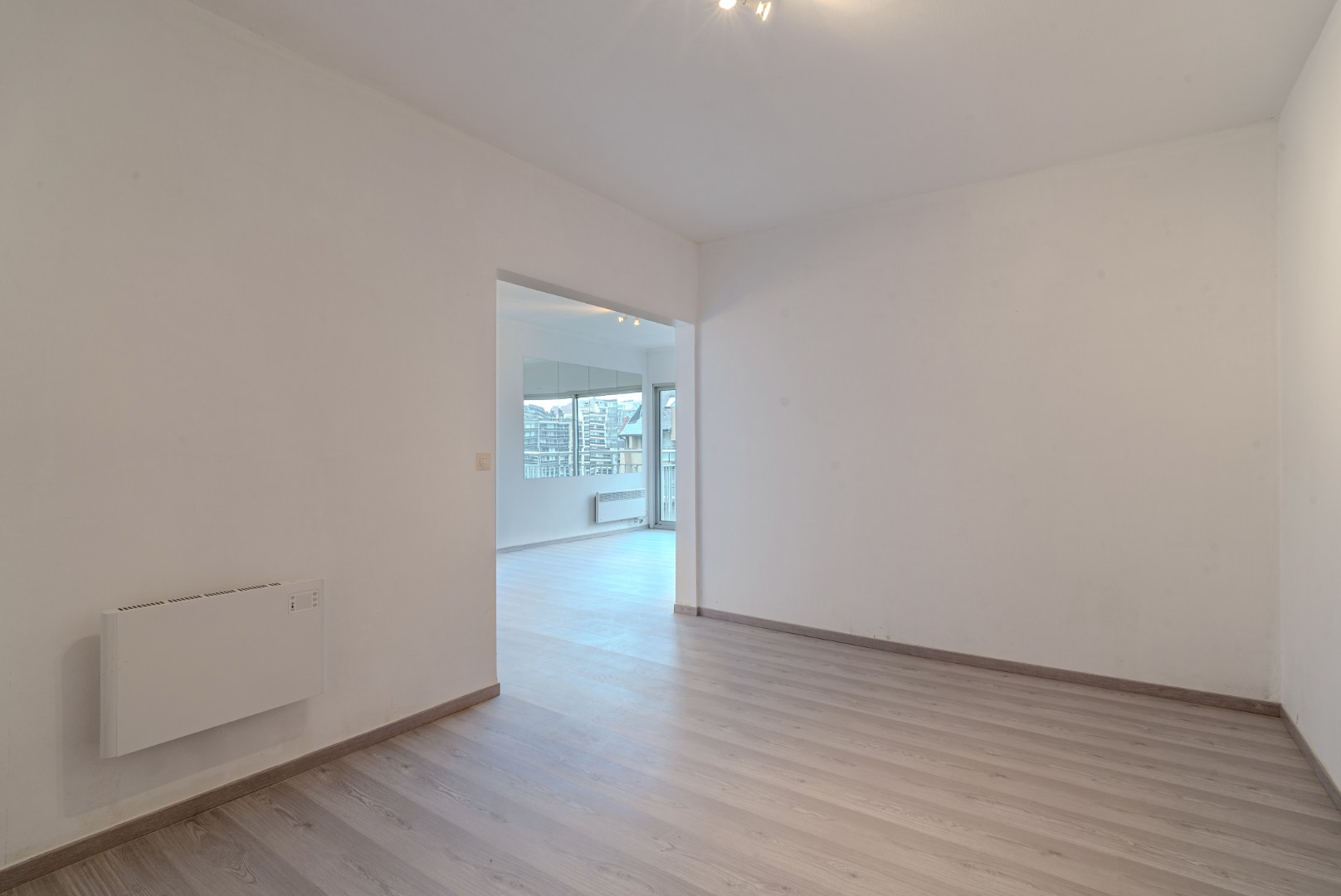 Instapklare en lichtrijke studio in Westende-Bad - foto 4