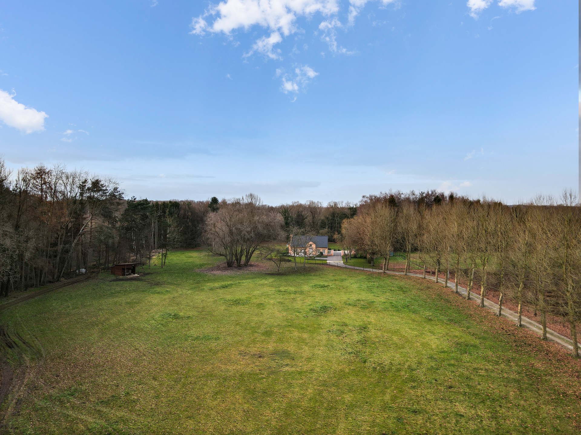 UNIEK LANDHUIS MET TOPLIGGING OP 2,55 HECTARE - foto 5