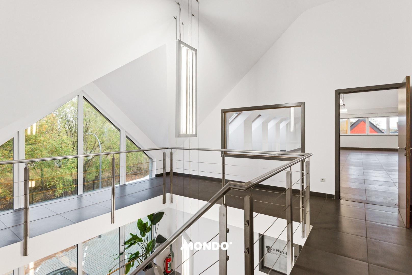 Office space for rent at an absolute prime location - Londerzeel (A12) - photo 2