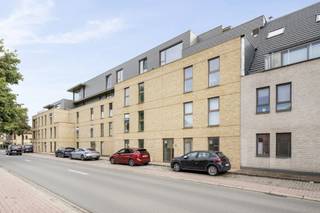 Vue is een modern, kleinschalig nieuwbouwproject in Veurne met 39 lichtrijke & nieuwe appartementen, verbonden door een centrale groene binnentuin.De...