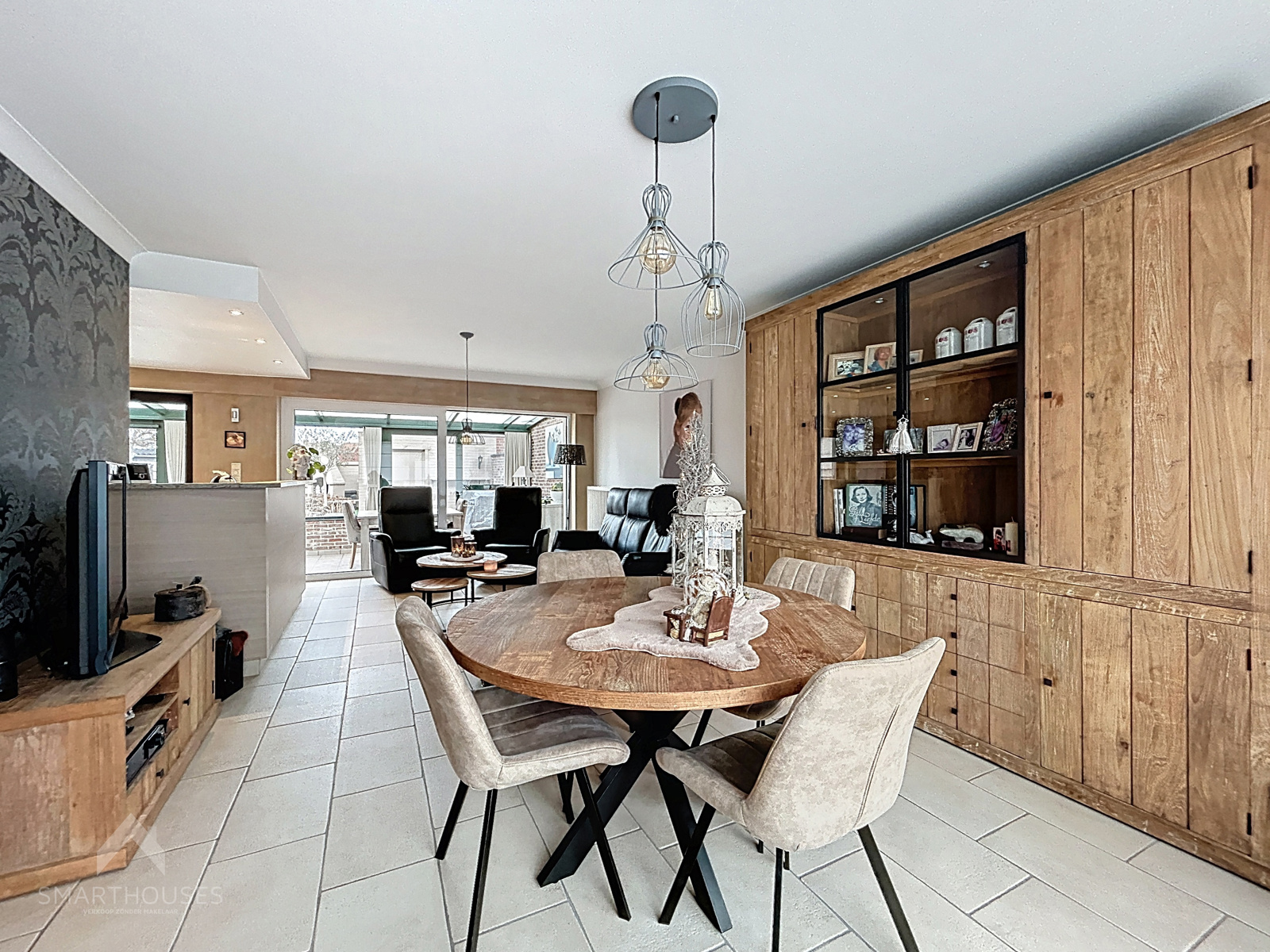 Instapklare woning met 3 slaapkamers en uitweg via garage - foto 3