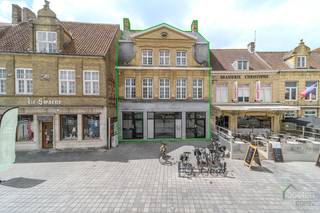 Commercial à vendre à Furnes
