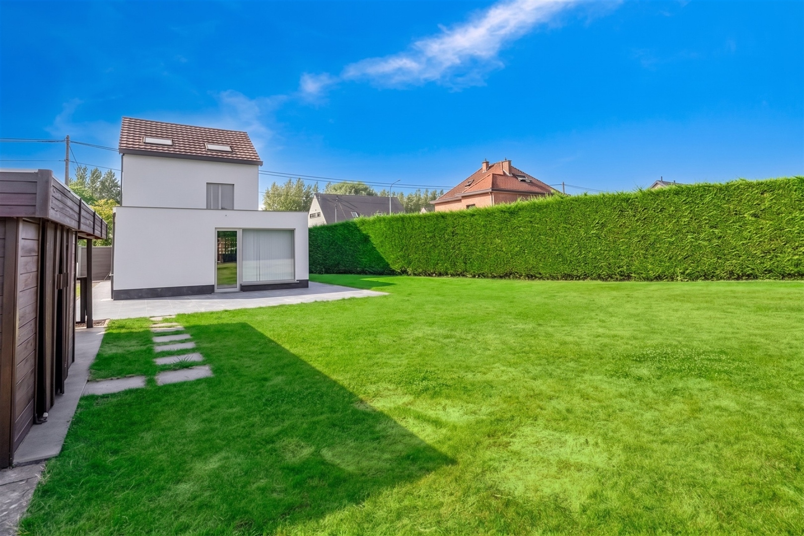 Ruime en gerenoveerde woning op centrale ligging - foto 5