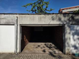 Gesloten garagebox nabij het centrum van Turnhout.Huurprijs: €100,00 per maand.Beschikbaarheid: onmiddellijk...